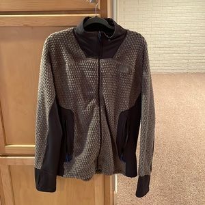 North face fleece size L like new